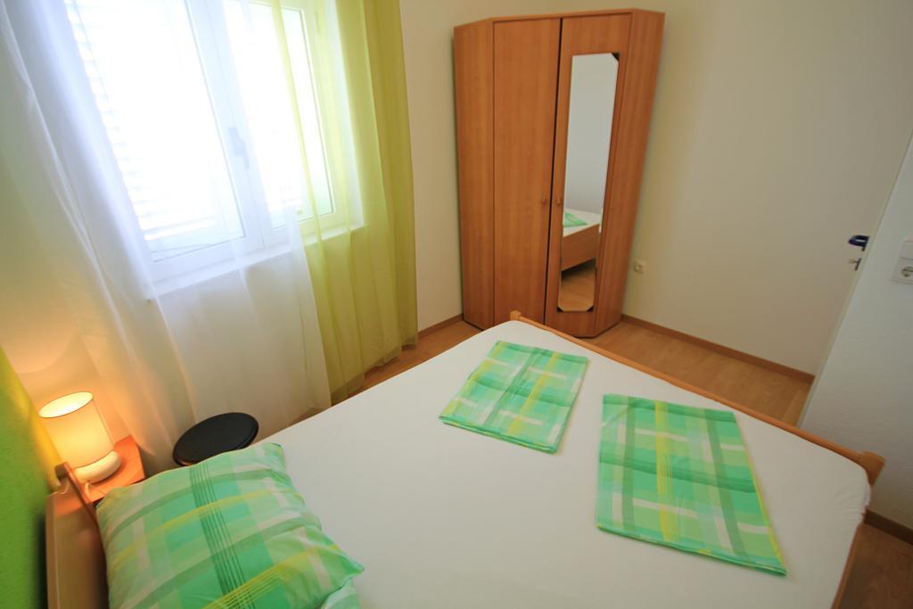 Apartment Vucic Макарська Екстер'єр фото